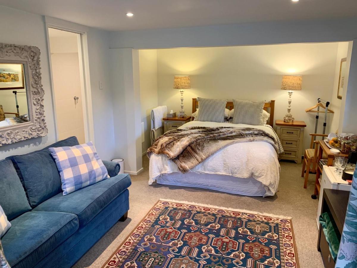 Mill Cottage - Boutique Accommodation And Garden Akaroa Buitenkant foto